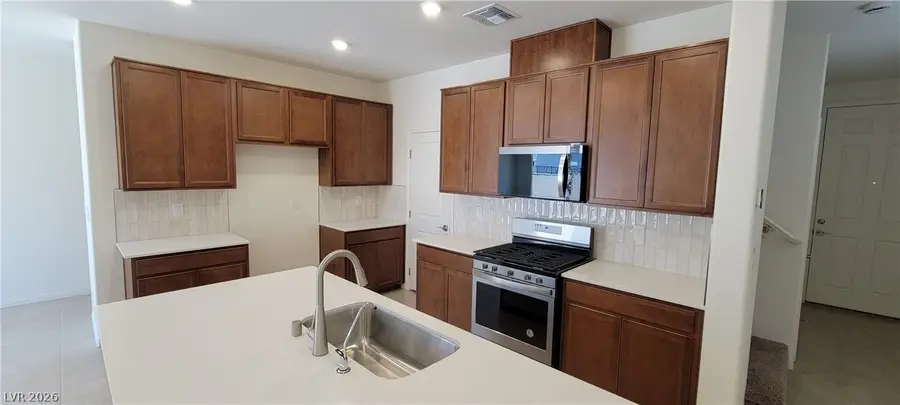 7375 Davenbury Street, Las Vegas, NV 89113 - #3