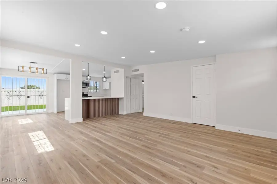 1612 Palora Avenue, Las Vegas, NV 89169 - #2
