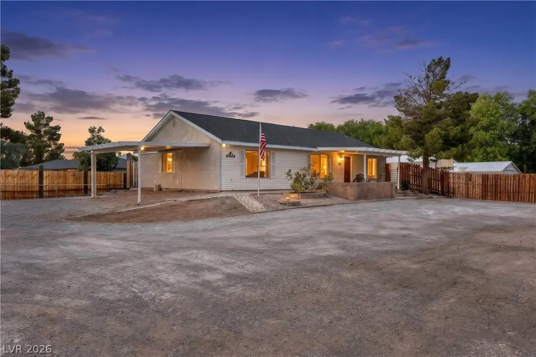 208 W Alma Street, Overton, NV 89040 - #1