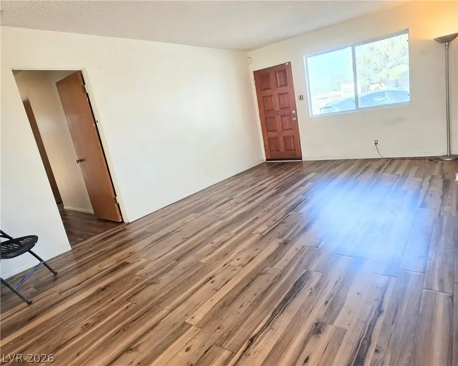 1674 D Street, Las Vegas, NV 89106 - #2