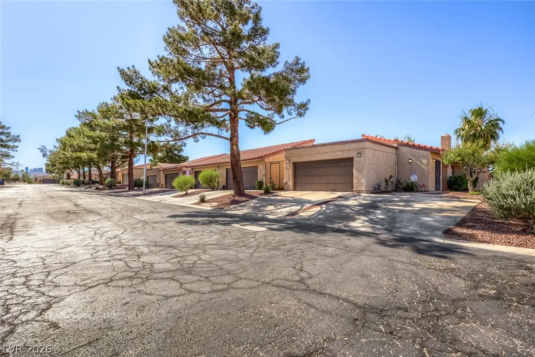 1882 Camino Verde Lane, Las Vegas, NV 89119 - #1