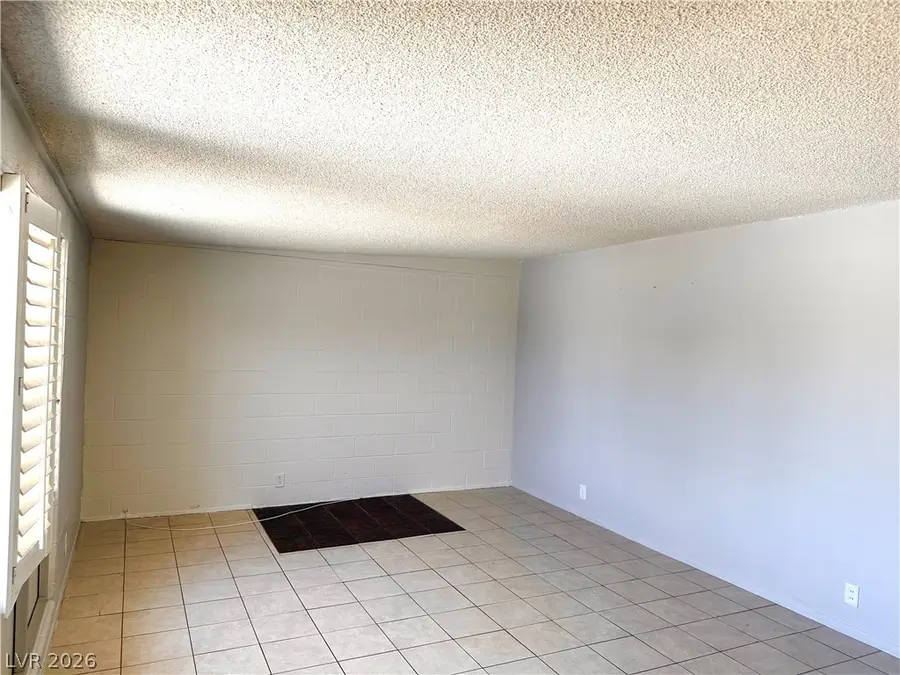 4521 Pacyna Street, Las Vegas, NV 89122 - #2