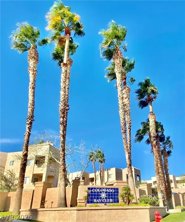 2221 Bay Club Drive #102, Laughlin, NV 89029