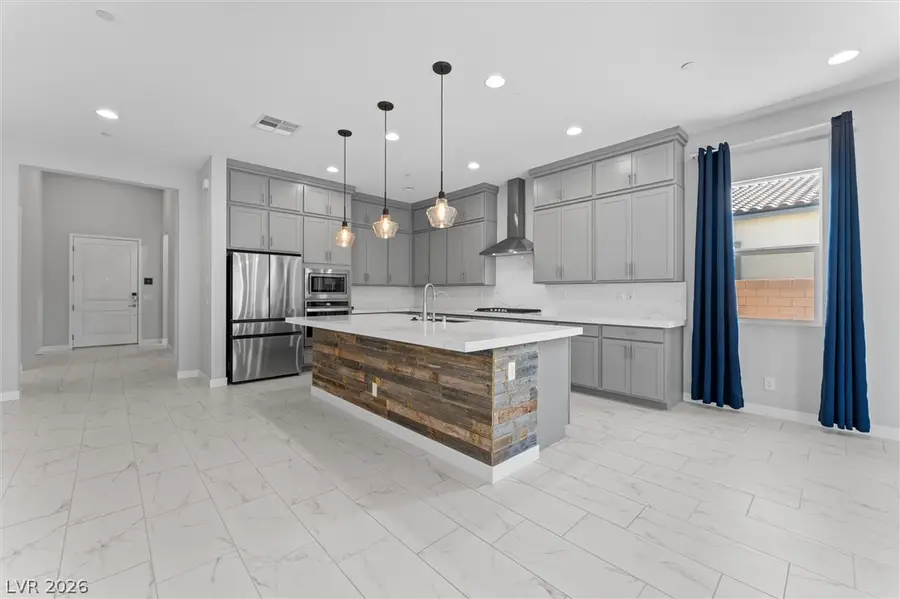 879 Klamath Springs Street, Henderson, NV 89011 - #2