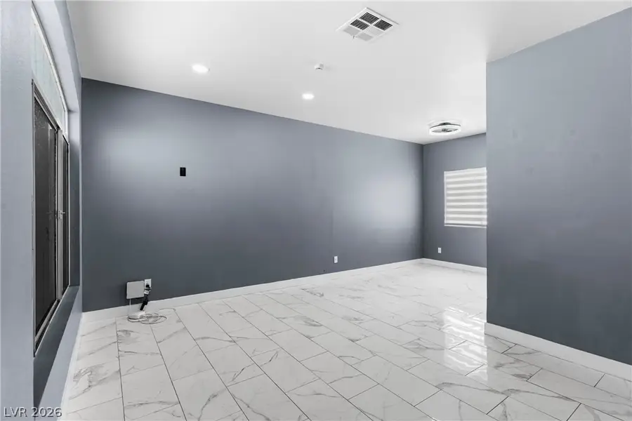 6385 Canyon Dawn Avenue, Las Vegas, NV 89108 - #2