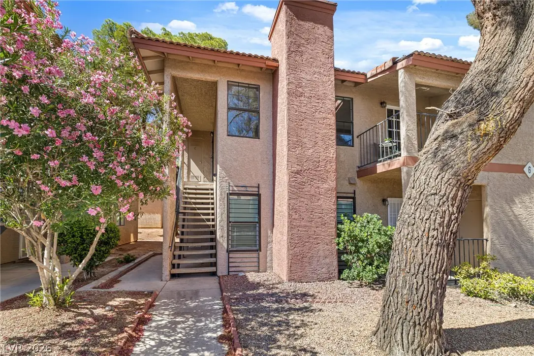 5576 W Rochelle Avenue #6 C, Las Vegas, NV 89103 - #1
