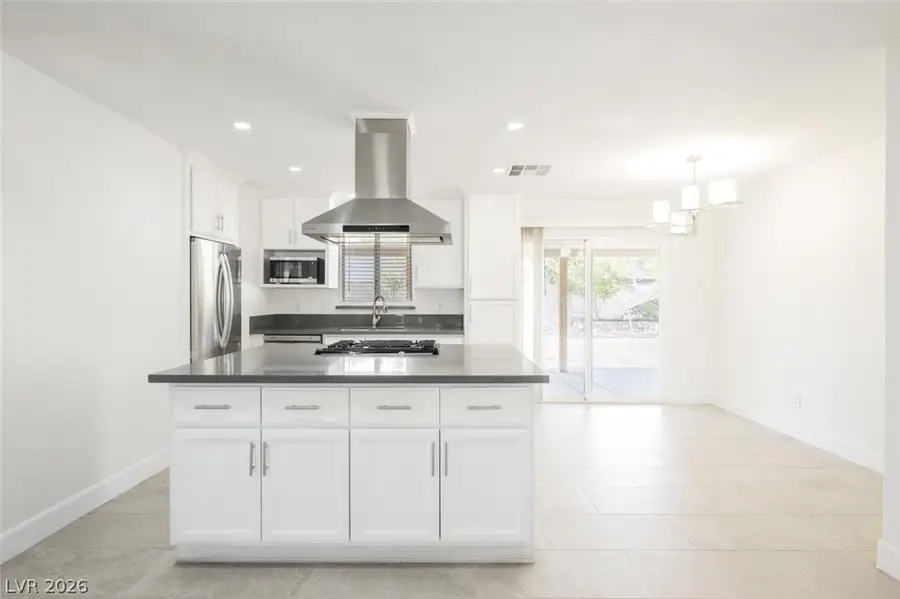 5705 Stallion Avenue, Las Vegas, NV 89108 - #2
