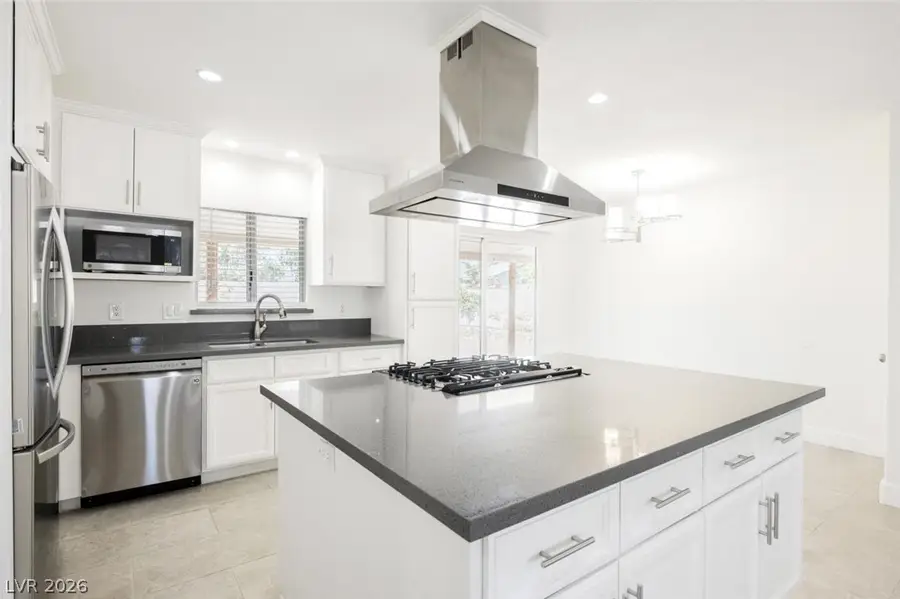 5705 Stallion Avenue, Las Vegas, NV 89108 - #3