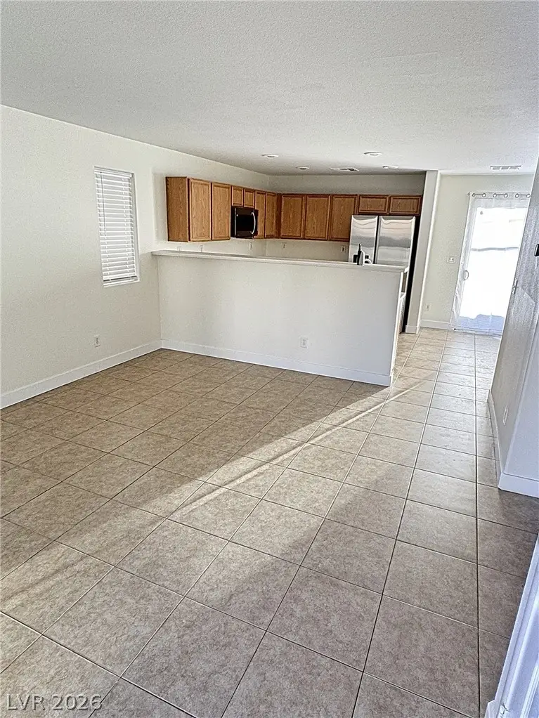 2143 Tierra Del Verde Street, Las Vegas, NV 89156 - #3