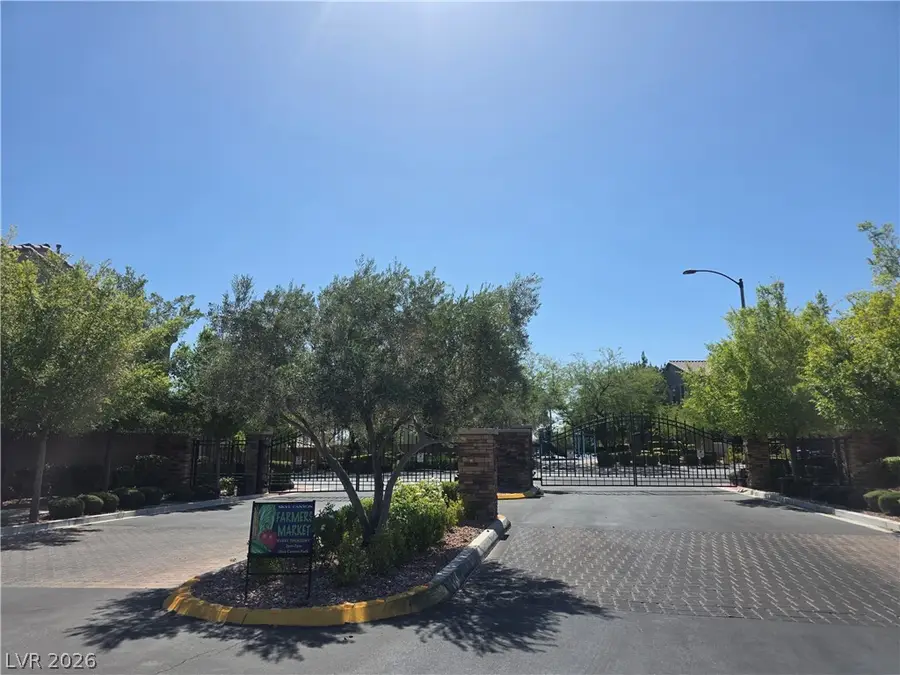 9634 Shadow Cliff Avenue, Las Vegas, NV 89166 - #3