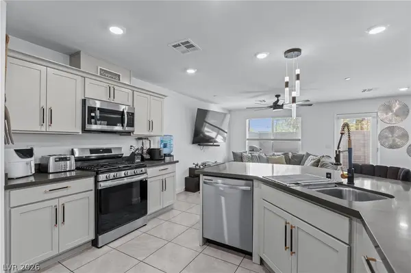 4915 Chidlaw Avenue #3, Las Vegas, NV 89115