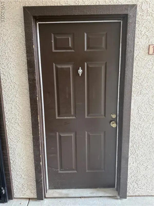 Address Withheld By Seller, Las Vegas, NV 89108