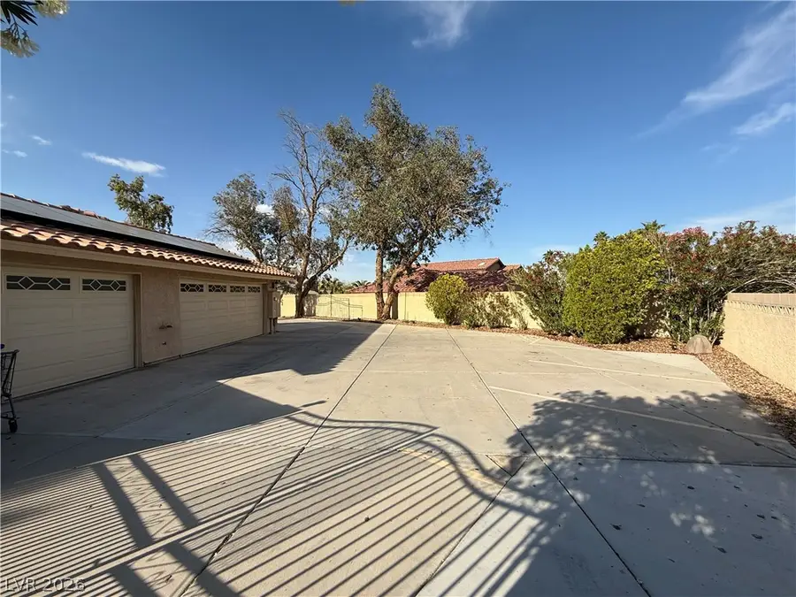 2975 Montessouri Street, Las Vegas, NV 89117 - #3