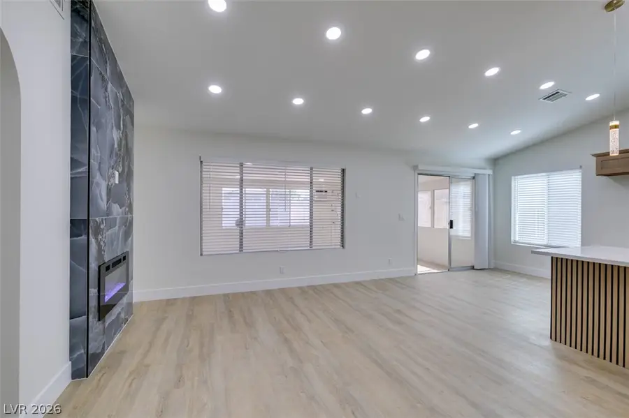 5574 Ballinger Drive, Las Vegas, NV 89142 - #3