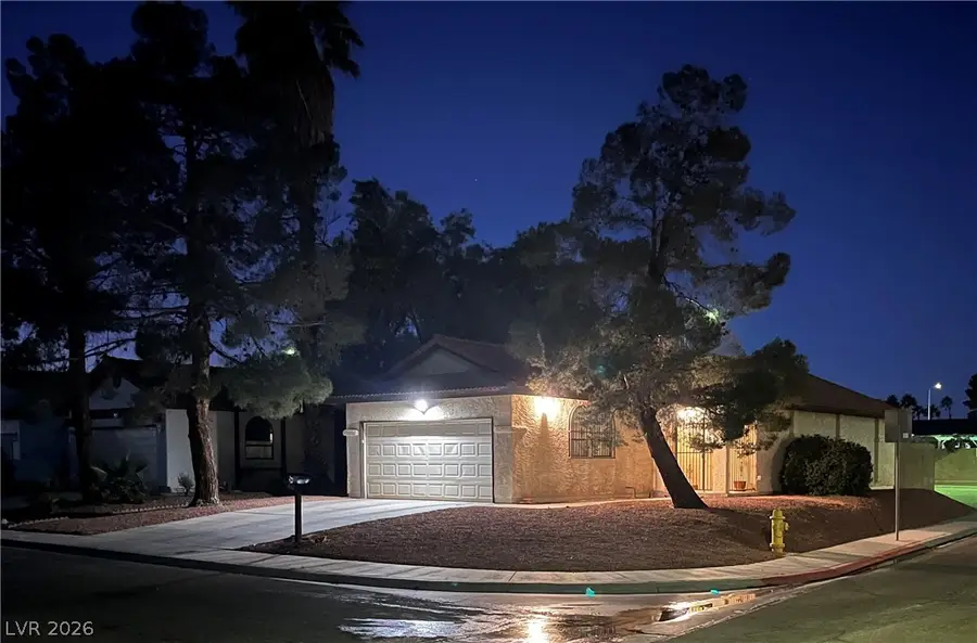 6412 Pearcrest Road, Las Vegas, NV 89108 - #2
