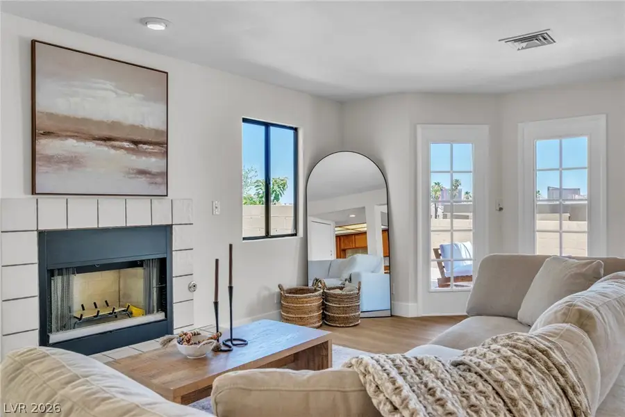 3924 Delos Drive, Las Vegas, NV 89103 - #3
