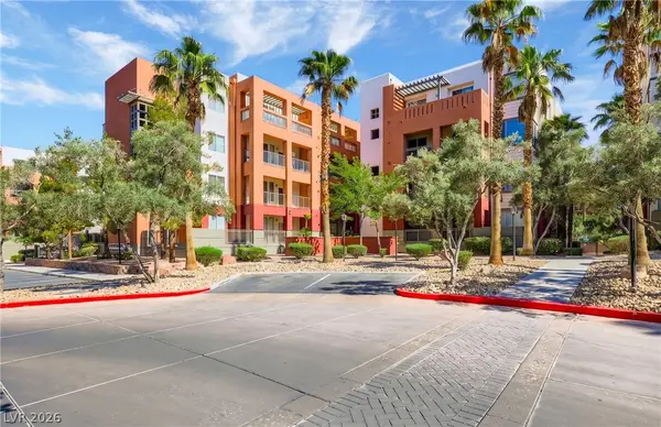 43 E Agate Avenue #302, Las Vegas, NV 89123