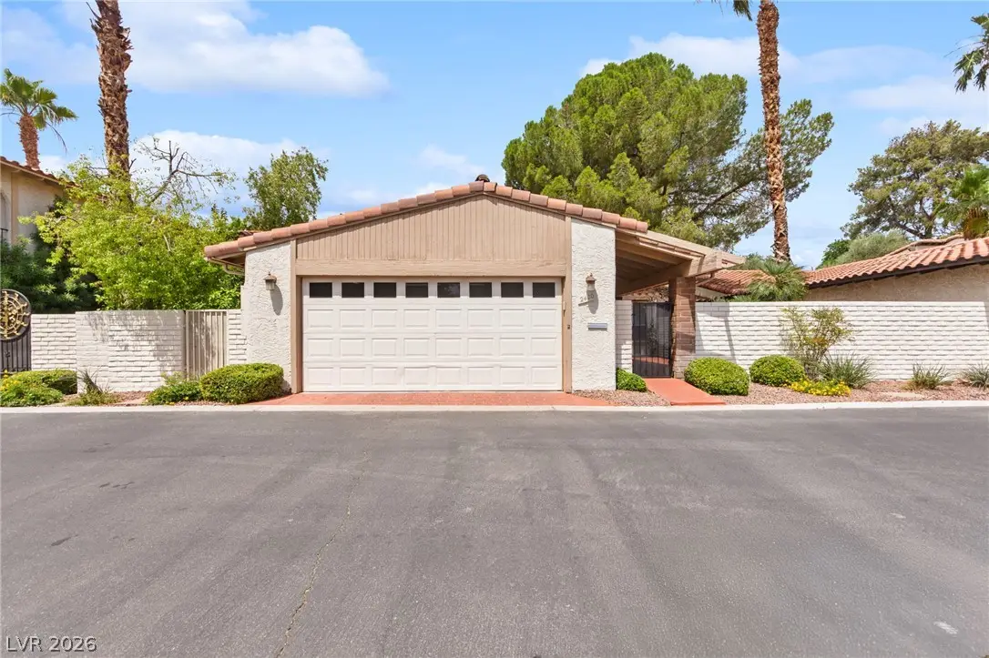 2400 Plaza Del Grande, Las Vegas, NV 89102 - #1