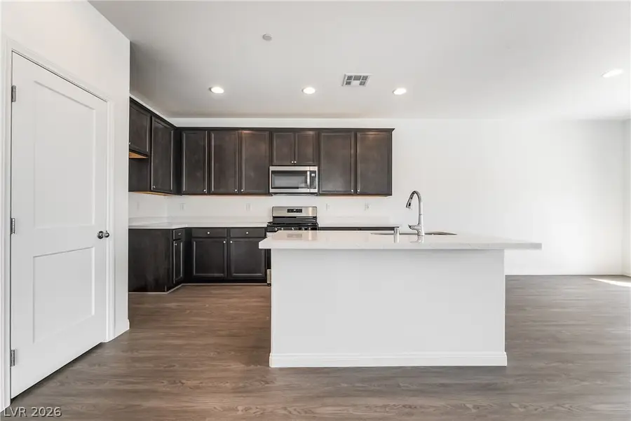 9338 Juniper Shade Street, Las Vegas, NV 89178 - #3