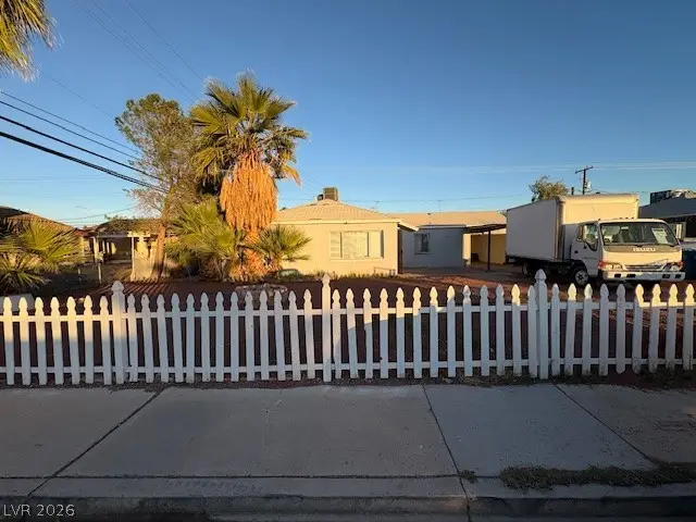 425 Bedford Road, Las Vegas, NV 89107 - #1