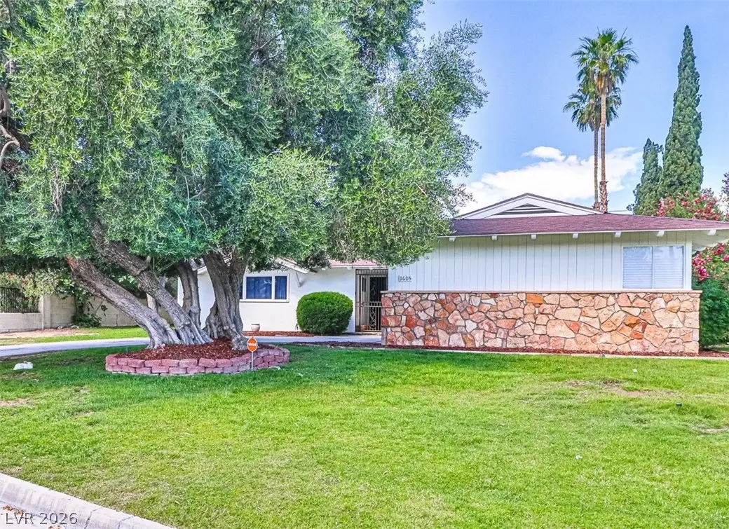 1605 Bryn Mawr Avenue, Las Vegas, NV 89102 - #1