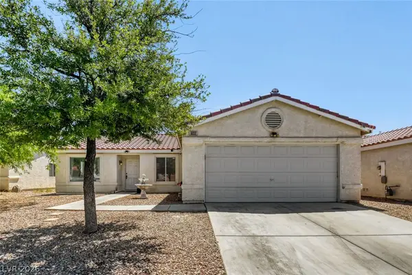 5222 Jungle Orchard Street, North Las Vegas, NV 89031