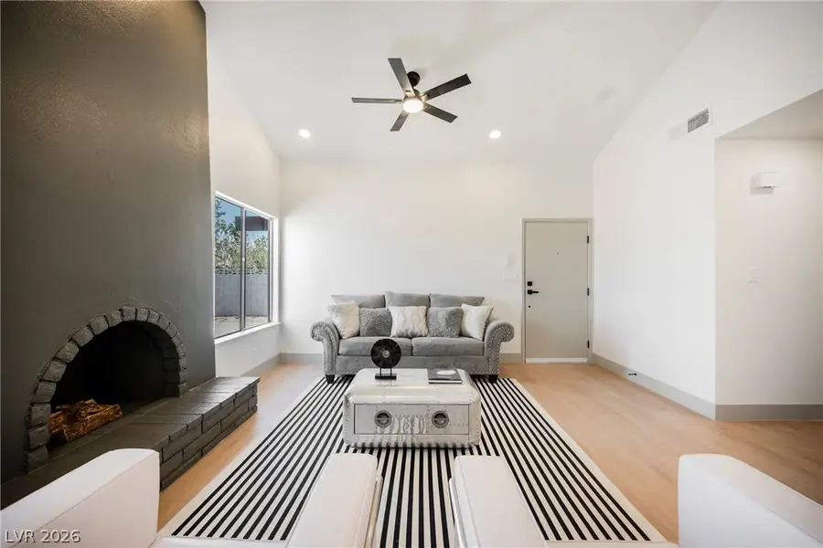 4816 Aveneda Sandia, Las Vegas, NV 89121 - #3