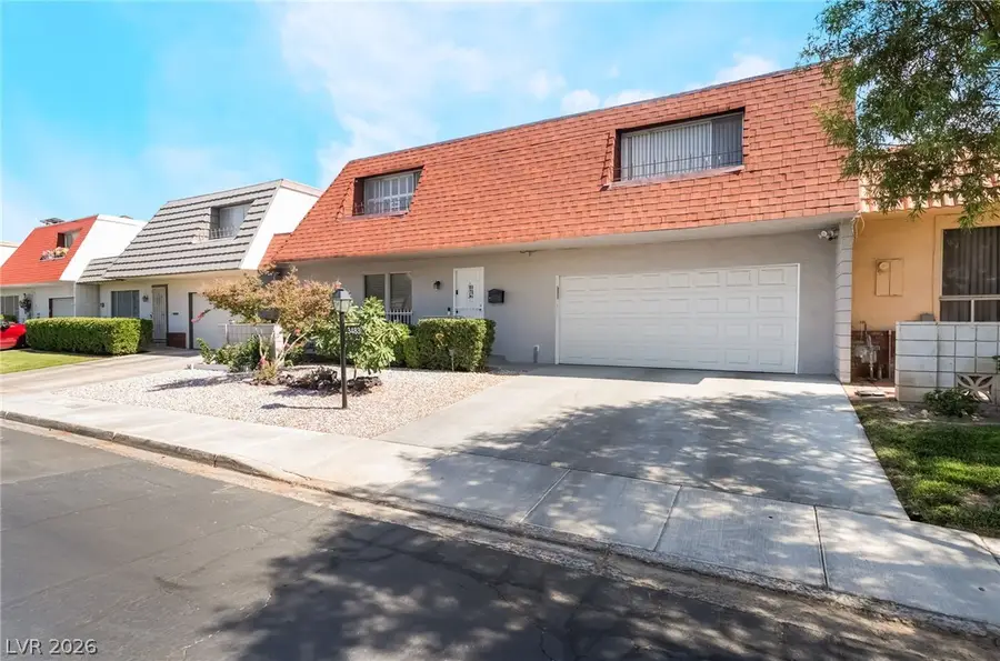 3483 Victory Avenue, Las Vegas, NV 89121 - #3