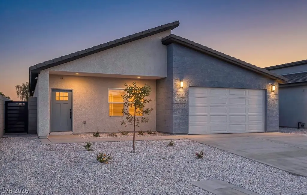 4877 E Cincinnati Avenue, Las Vegas, NV 89104 - #1