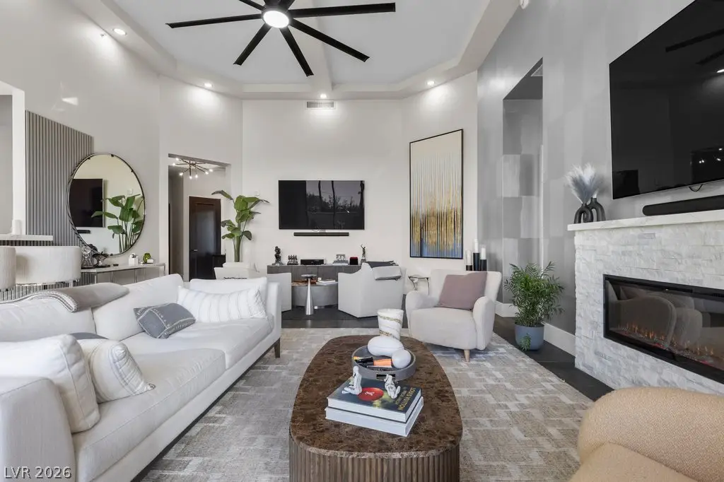 2777 Paradise Road #103, Las Vegas, NV 89109 - #1