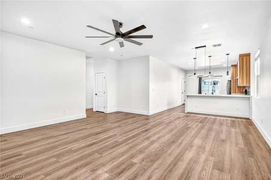 4869 E Cincinnati Avenue, Las Vegas, NV 89104 - #2