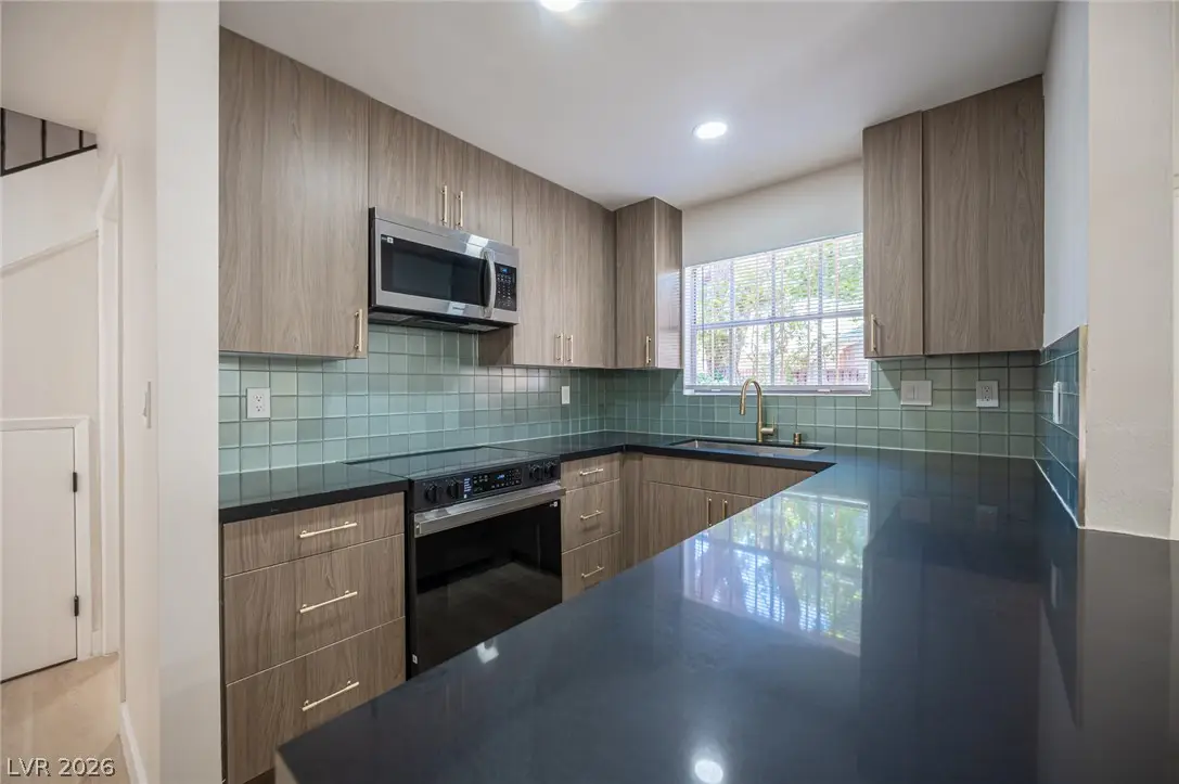 608 Tam O Shanter, Las Vegas, NV 89109 - #1