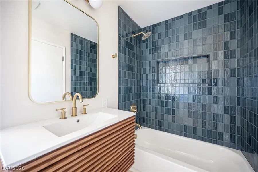 608 Tam O Shanter, Las Vegas, NV 89109 - #2