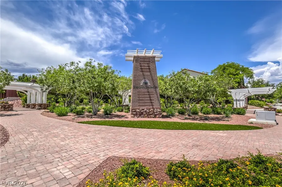 10560 Laurelwood Lake Avenue, Las Vegas, NV 89166 - #2