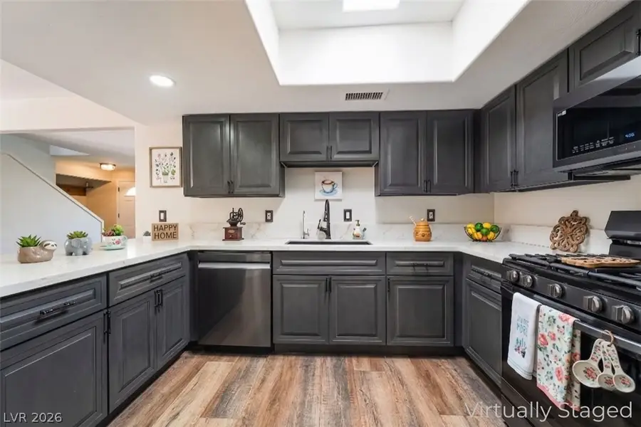 3750 Pilgrim Street, Las Vegas, NV 89121 - #2