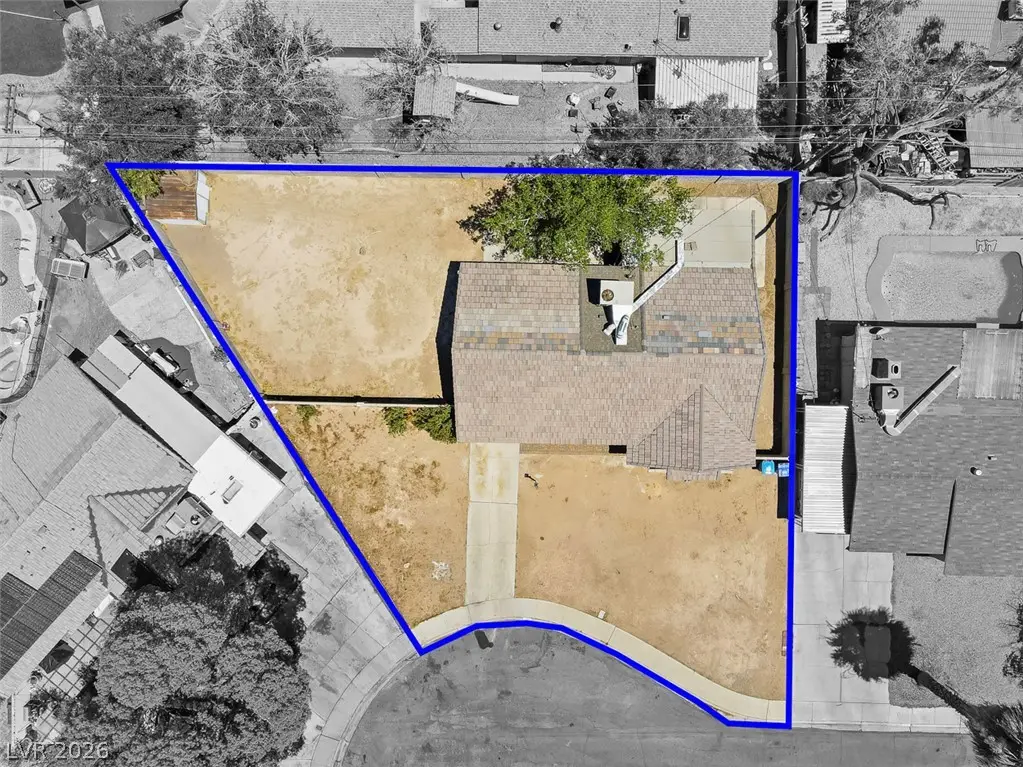 3560 Regents Circle, Las Vegas, NV 89121 - #1