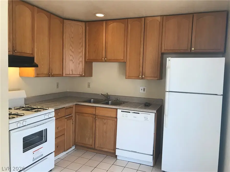 4499 Via Madrigal, Las Vegas, NV 89103 - #3