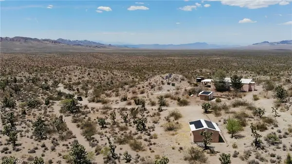 1 Rocking S Ranch Rd, Searchlight, NV 89046