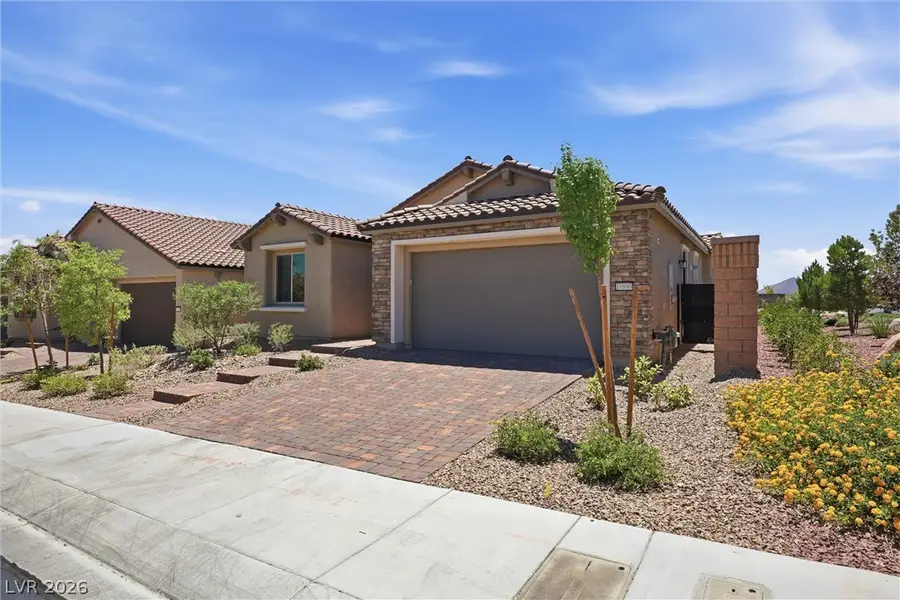 10899 Delparke Valley Avenue, Las Vegas, NV 89166 - #3