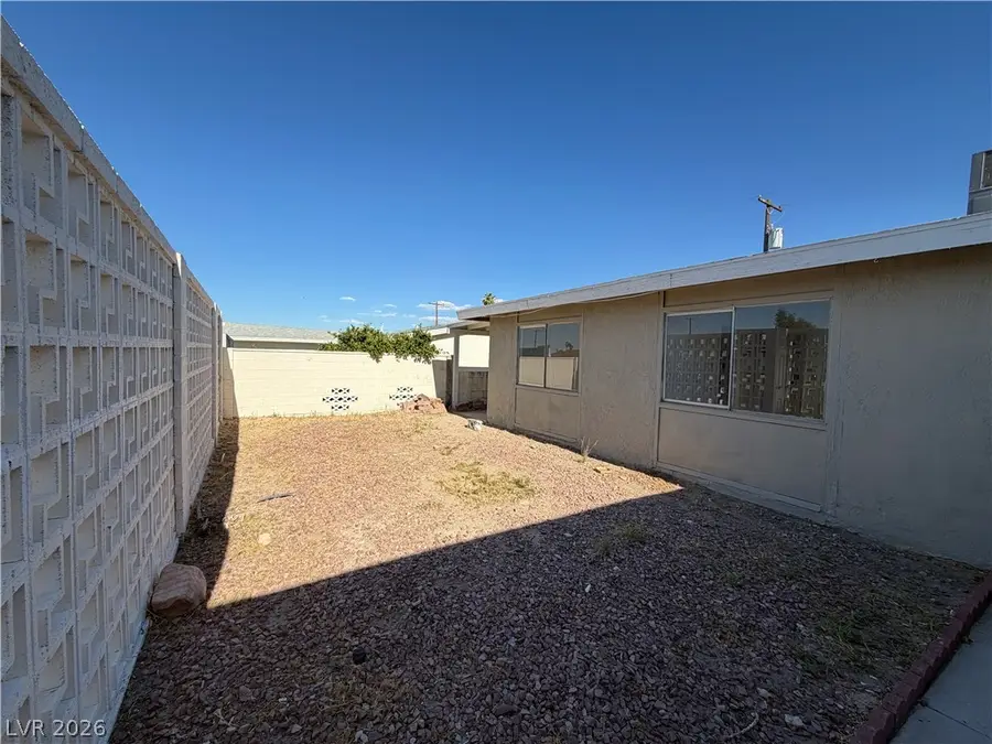 5213 Longridge Avenue, Las Vegas, NV 89146 - #2