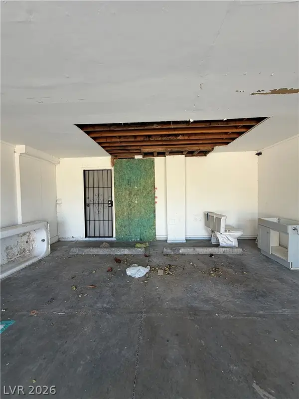 4710 Roberta Street #2, Las Vegas, NV 89119
