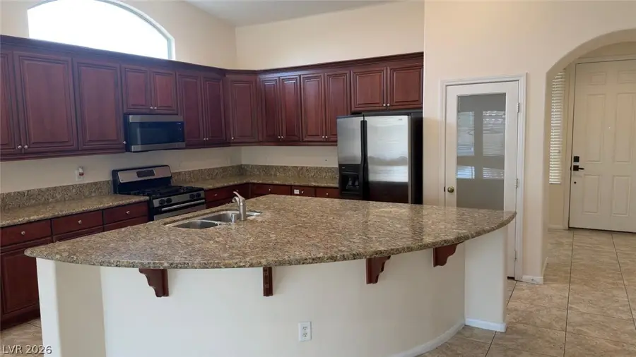 7608 Stray Horse Avenue, Las Vegas, NV 89113 - #2
