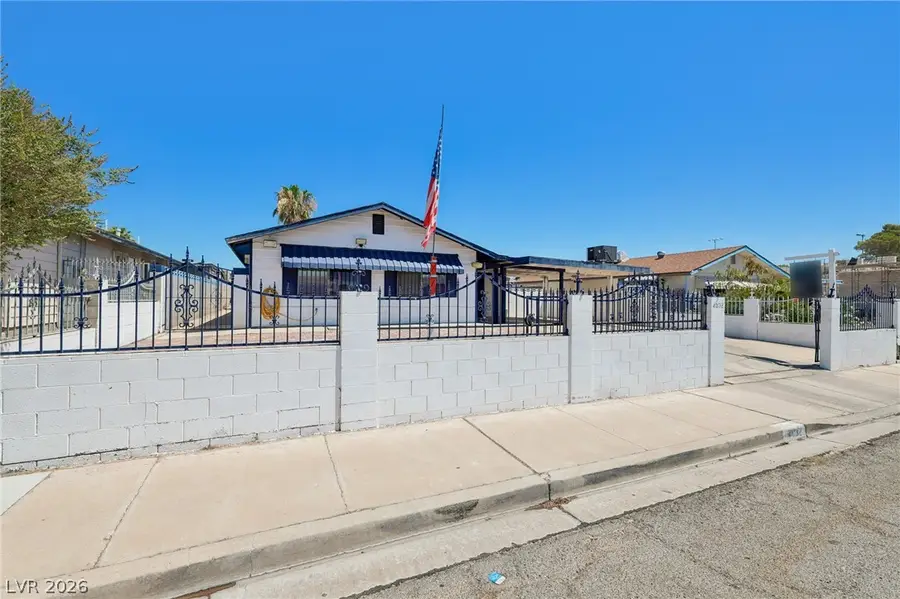 4832 Lana Drive, Las Vegas, NV 89121 - #3