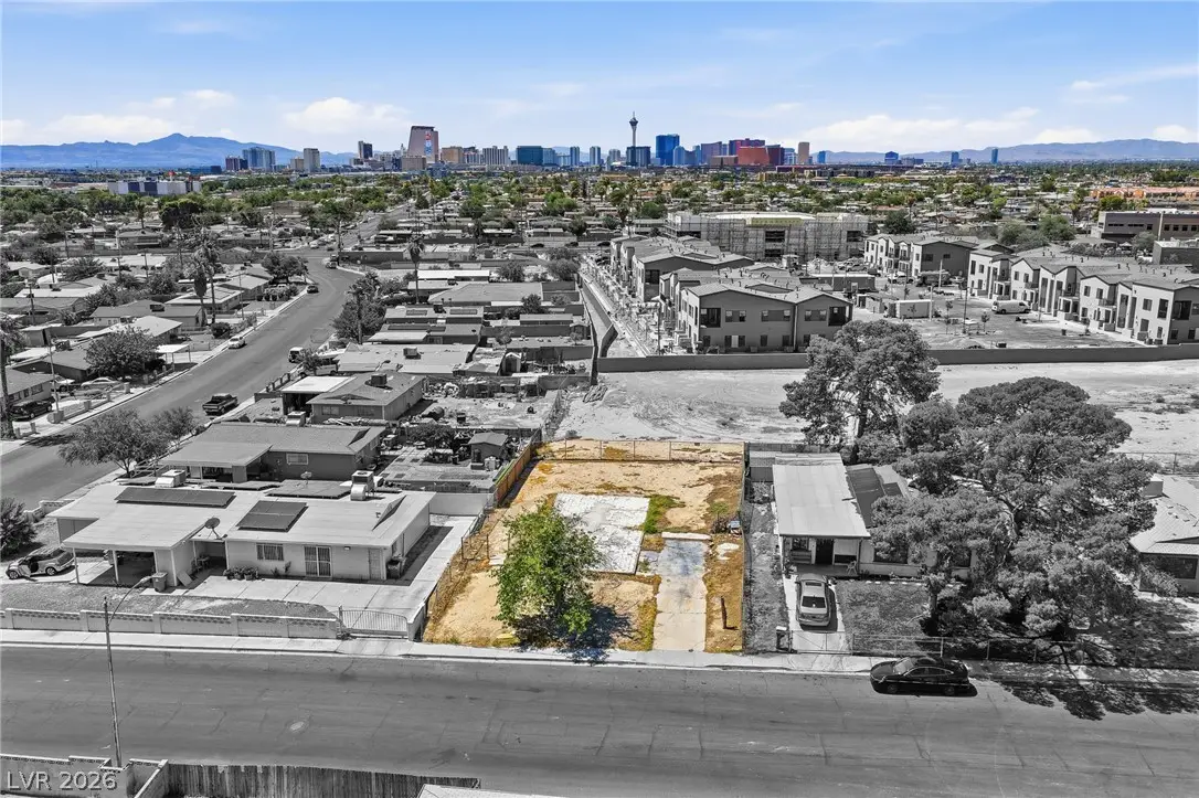609 Gilday Avenue, North Las Vegas, NV 89030 - #1