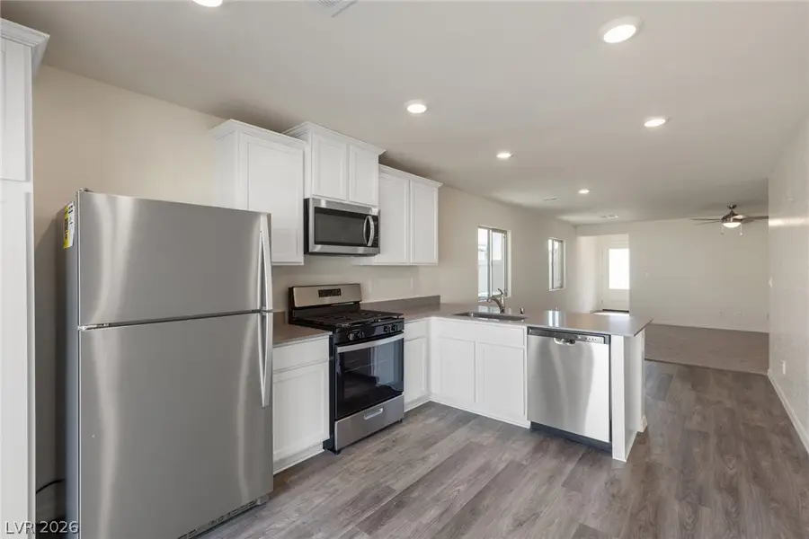 6742 Violet Cascade Avenue, Las Vegas, NV 89156 - #3