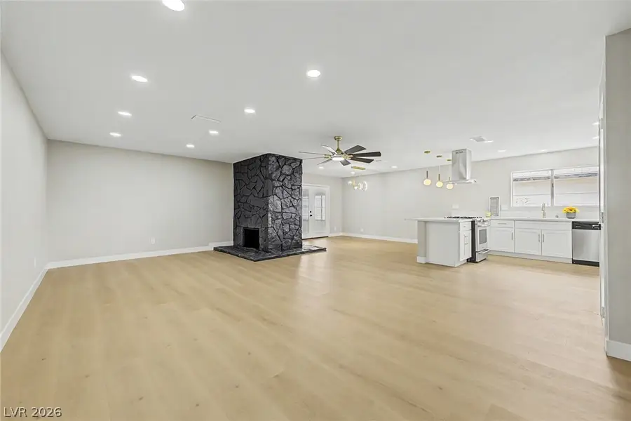 324 Lakehurst Road, Las Vegas, NV 89145 - #2