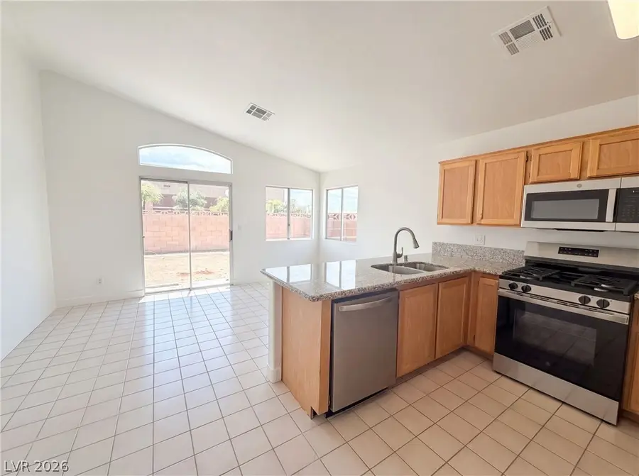 6547 Grand Oaks Drive, Las Vegas, NV 89156 - #2