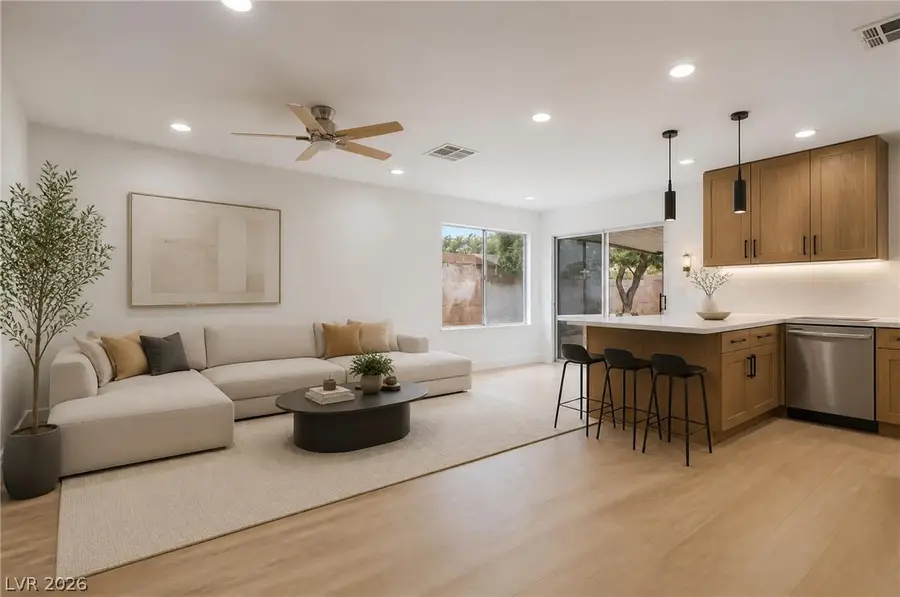 6258 Bayview Circle, Las Vegas, NV 89156 - #3