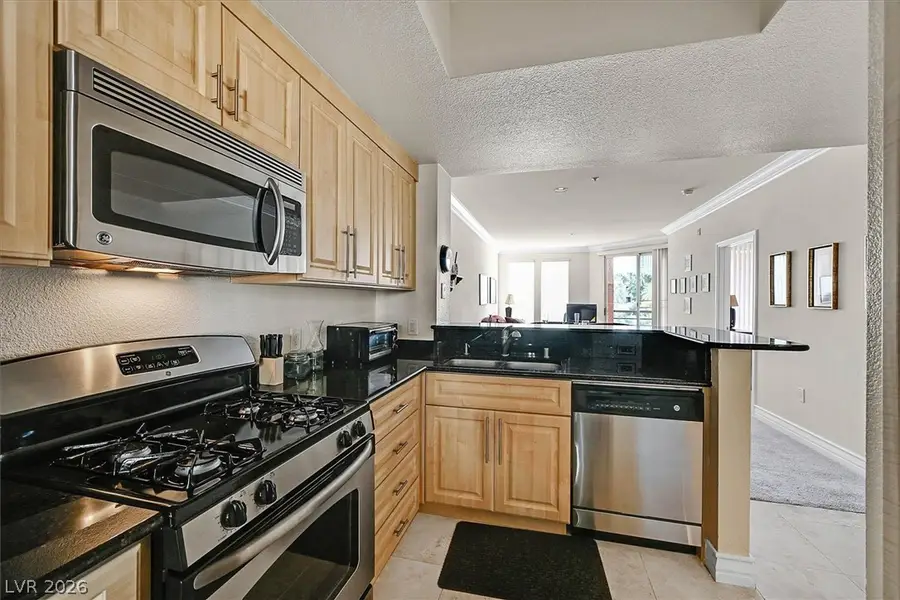 220 E Flamingo Road #305, Las Vegas, NV 89169 - #3