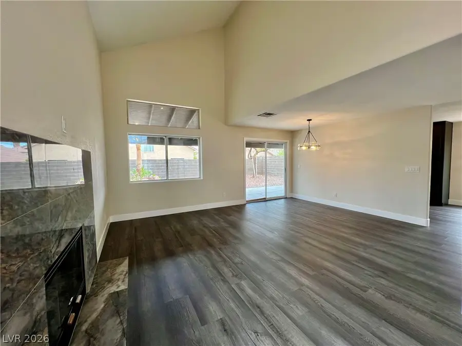 8239 Fame Avenue, Las Vegas, NV 89147 - #3